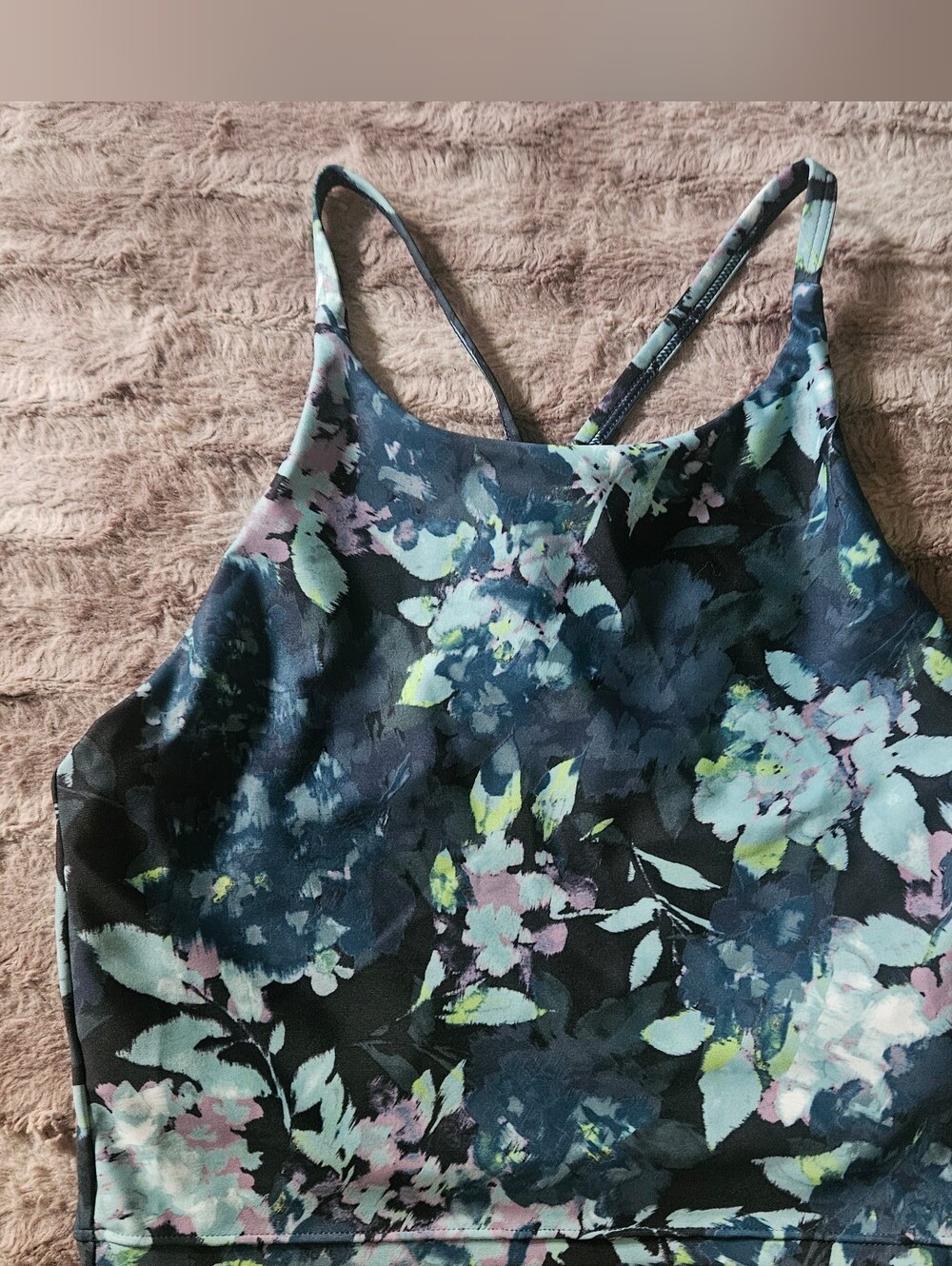Old Navy Active Powersoft Floral Crop Tank Top Built In Bra Size M